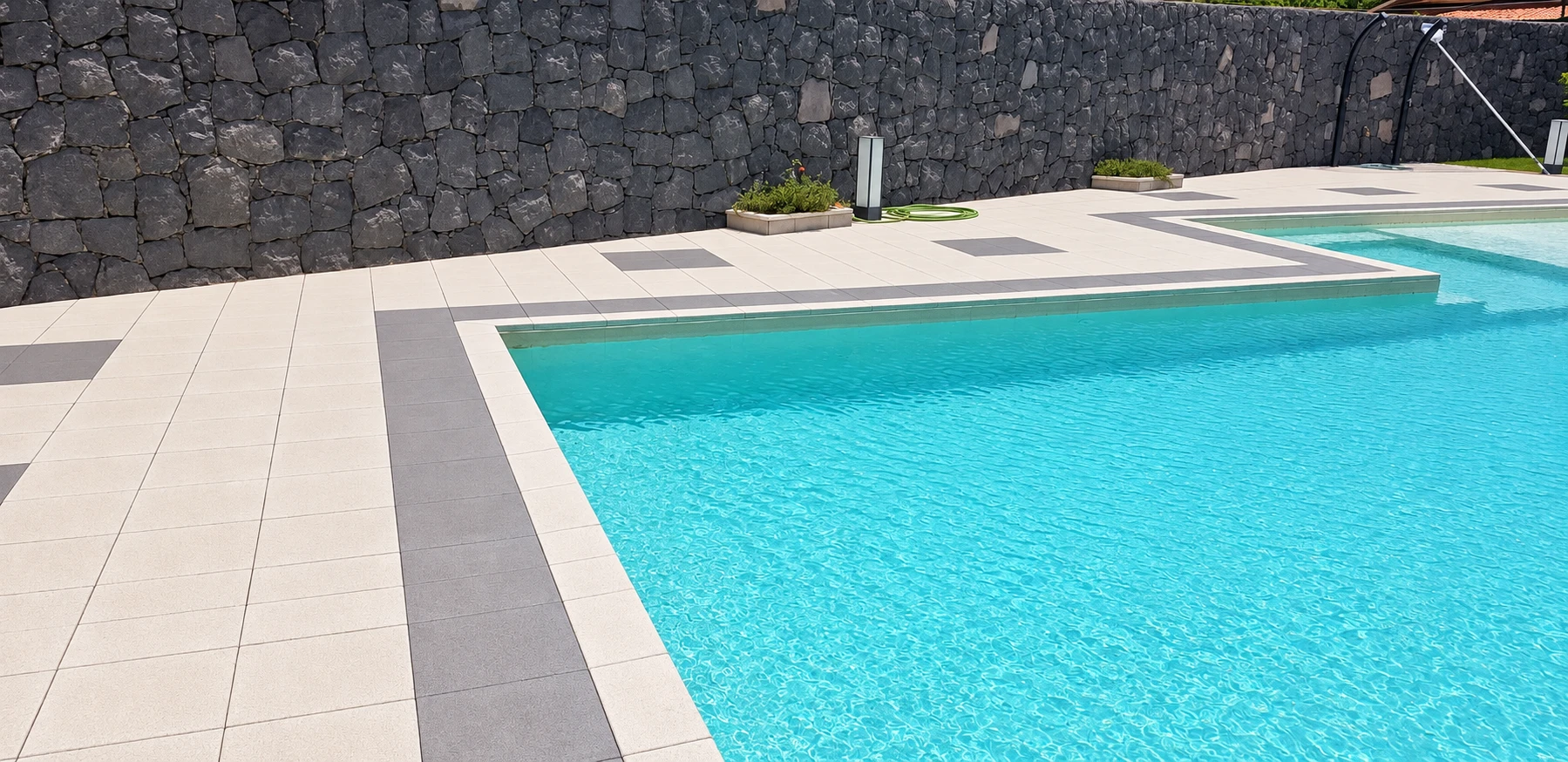 Nicolosi (CT) Piscina